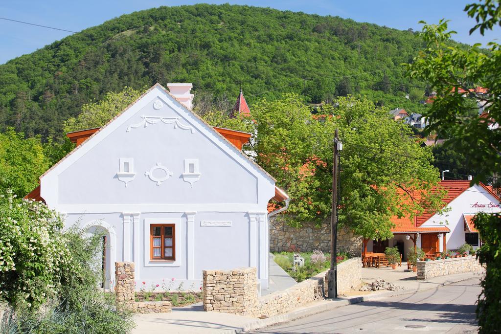 Arácsi Vendégház Balatonfüred Esterno foto