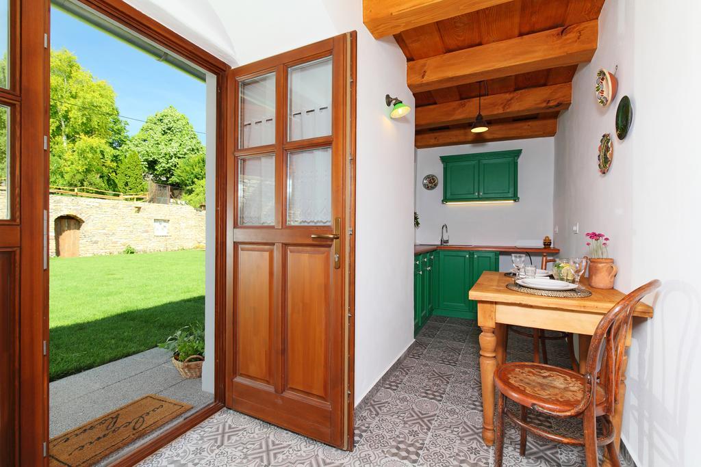 Arácsi Vendégház Balatonfüred Esterno foto