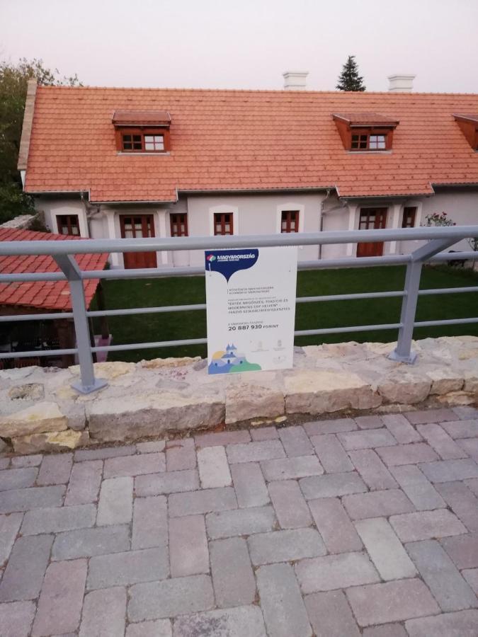 Arácsi Vendégház Balatonfüred Esterno foto